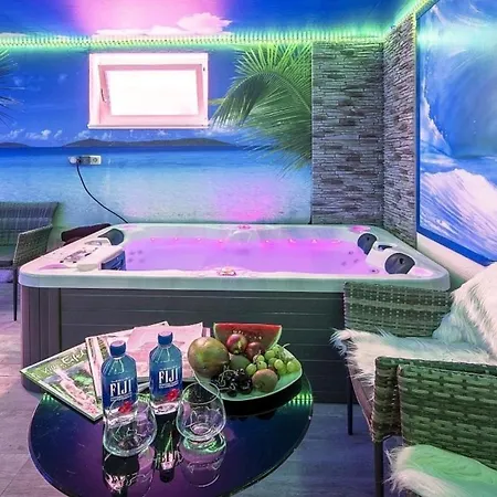 Maarhoehe - Im Maarberg - In Am *