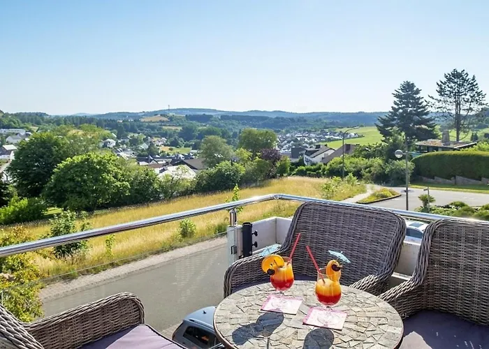 Maarhoehe - Im Maarberg - In Am * 샬켄메렌